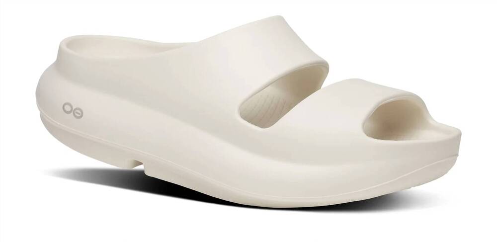NEW OOFOS women's ooyea slide sandal in chalk